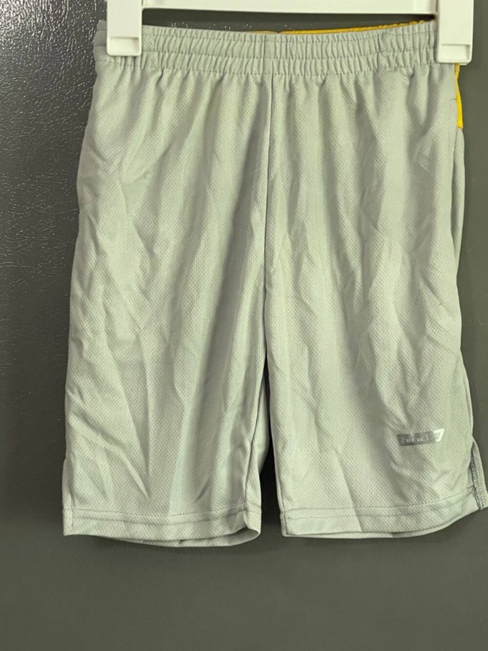 Boys Athletic Mesh Shorts Gray 8